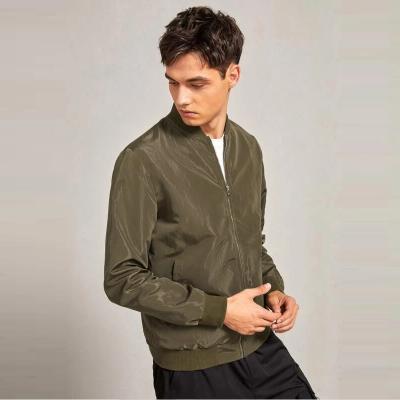 China 2021 Wholesale Fashion QUICK DRY Men's Zipper Jackets 100% Polyester Baseball Collar Satin Bomber Jacket for sale