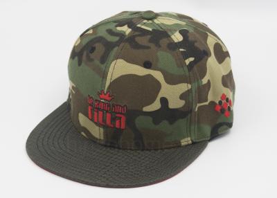 China Flat Brim Fitted Baseball Caps Embroidered , Camouflage Snapback Cap for sale