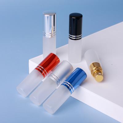 China Personal Care 5ml Refillable Perfume Atomizer Spray Bottle Frosted Glass Bottle Portable Cosmetic Package for sale