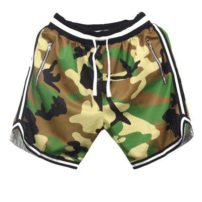 China Anti-wrinkle Mens Camouflage Shorts Polyester Basketball Mesh Athletic Running Shorts With Pockets for sale