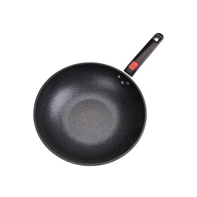 China Factory Direct Sales Sustainable Traditional Small Iron Hand Made Wok for sale