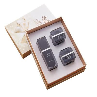 China Unique Design 3 Bottle Mens Handmade Perfume Customer Packaging Paper Box for sale