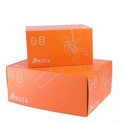 China Recyclable Custom China Logo Cardboard Kraft Paper Shoe Box Foldable White /Black For Gift Packaging for sale