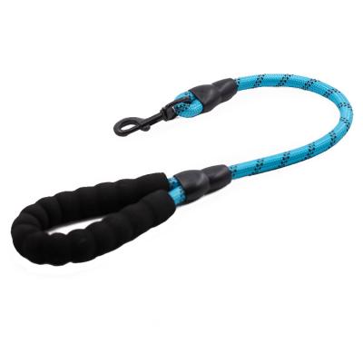 China Durable Hot Selling Reflective Nylon Rope Dog Traction Rope Braided Climbing Rope Dog Lead Dog Leash for sale