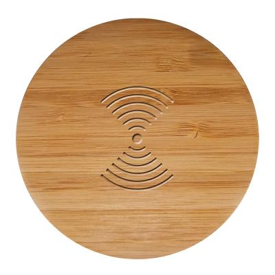 China Mobile Phone Trending Products 2021 New Arrivals 5W 10W Wireless Charger For iPhone For Samsung Mobile Phone Wooden Qi Wireless Charger for sale