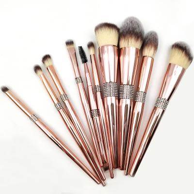 China Angular Blush Rose Gold Diamond Make Up Sweep Powder Easy Logo Makeup Brush Wholesale Custom Made Soft Wool Grip for sale