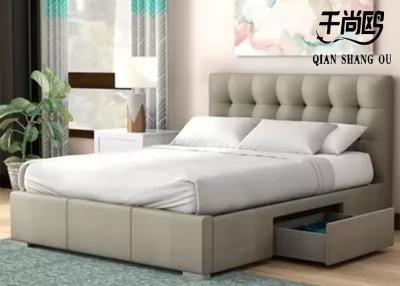 China Cama estofada versátil do apartamento com forma completa das gavetas à venda