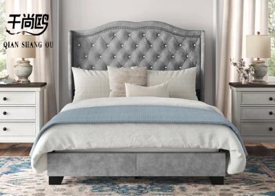 Chine Conception grande de bouton de Gray Upholstered Bed Unique Bedside de tissu avec Wing Board à vendre