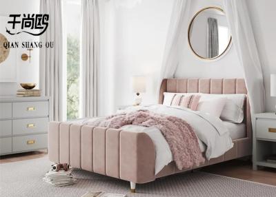 China Cama estofada adornada luxuoso moderna macia forte da vitalidade à venda