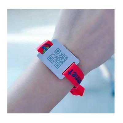 China Waterproof/Waterproof Factory Cheap Customize RFID Dacron Wristband With Small PVC CMYK Card Printing Logo And Qr Code for sale