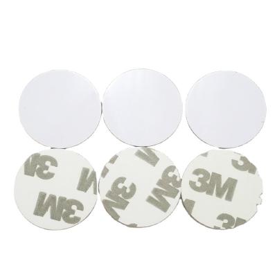 China Factory Direct Commercial NFC 13.56Mhz Waterproof/Waterproof NFC Sticker NFC215 Tags Adhesive PVC Waterproof For All NFC Phones for sale