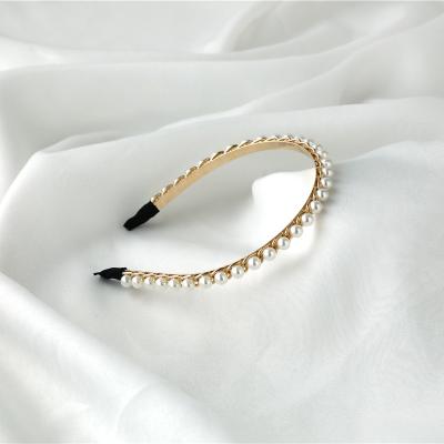 China Baroque Sparkly Imitation Rhinestone Crystal Hair Circle Diamond Pearl Hair Band Handmade Hair Band Fashionable Luxury Hair Accessories for sale