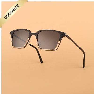 China Fashion Sunglasses 2022 Wholesale Luxury Wood Sun Glasses Men Shade Blue Light Optical Frame Metal Carbon Cheap Glasses for sale