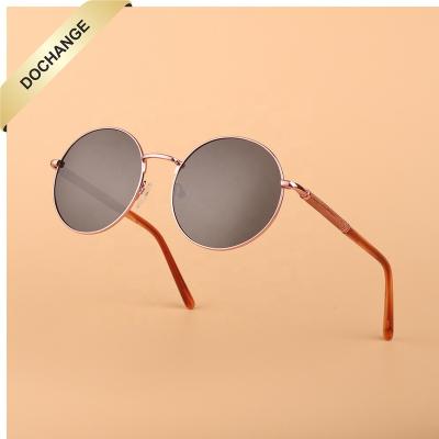 China 2022 Fashion Sun Glasses 2022 Fashion Sunglasses Eco-friendly Bamboo Eyewear Logo Fashion Ring Custom Titanium Wooden Sunglasses Stick for sale