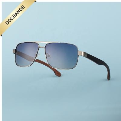 China Fashion Sunglasses Wood Grain Sunglasses Retro Shade High Quality Handmade Square Style Bamboo Polarized Men Women Eyewear for sale