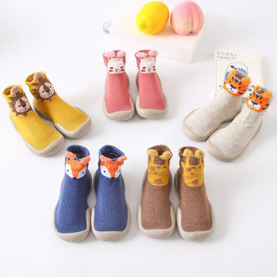 China Breathable On Sale YL Wholesale Rubber Soles Kids Shoes Floor Cute Mesh Woven Baby Socks Shoes Cotton Cartoon Duck Animal Non Skid Floor Socks for sale