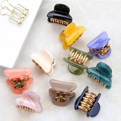 China Women Hair Acessories 2.66cm Small Size Acrylic Acetate Serrated Hairpin Claw Acrylic Bobby Pin For Non-slip Shape for sale