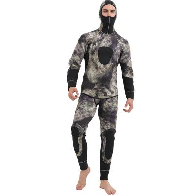 China New 5MM SBART Durable Comfortable Neoprene Wetsuit Camouflage Warmth Long Sleeve Winter Swimming Surf Two Piece Suit for sale