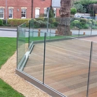 China Modern Modern Glass Deck Fencing U Channel Outdoor Frameless Tempered Glass Balcony Aluminum French Glass Balustrade for sale