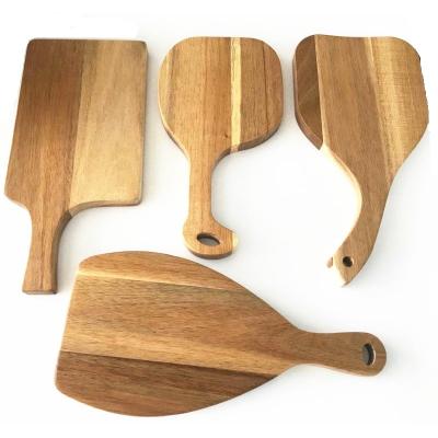 China Sustainable High Quality Acacia Wood Cheese Cutting Board With Handle Dinnerware Set for sale