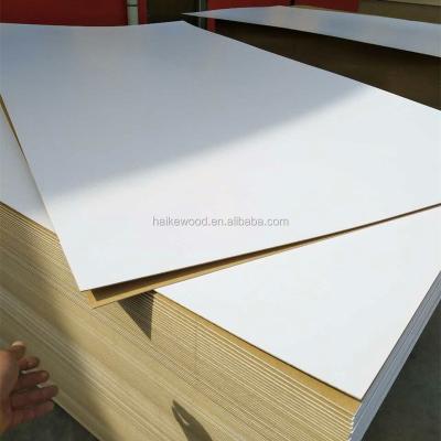 China Best Quality Moisture Proof Melamine White Colors Laid MDF 3mm In Sale for sale