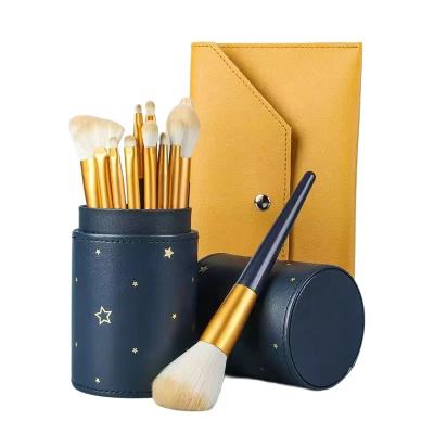 China Wood Handle Makeup Brush Set 12 Concealer Blush Brow Lip Nose Shadow Eye Shadow Brush for sale