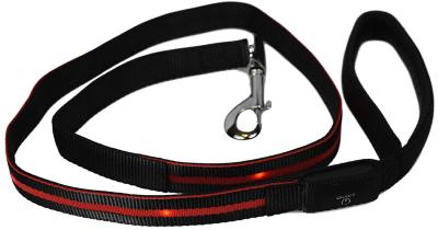 China Reflective LED Light Dog Leash Soft Padded Handle For Safety Comfort for sale