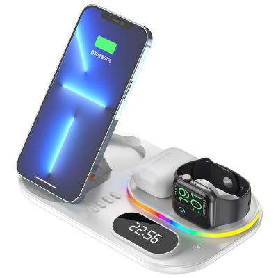 China GTIMLMC High Speed ​​5 in 1 Wireless Charger Dock 3 in 1 Fast Foldable Stand 15W Wireless Charging Earphone Desktop for Samsung Note 20 for sale