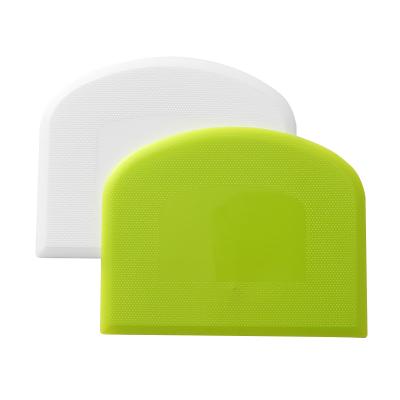 China Pastry Arc Cutter Viable Cake Dough Soft Silicone Plastic Scraper for sale