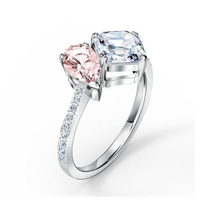 China Hiphop Trendy Inlaid Zircon Water Drop Square CZ Diamond Women Rings For Wedding Jewelry for sale