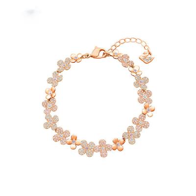 China Beautiful romantic fashionable micro inlaid pink zircon flower charm bracelet wholesale for sale