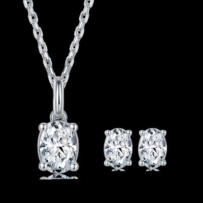 China FASHIONABLE Luxury Korean Claw Setting Women 925 Sterling Silver Jewelry Set of 1.0ct Moissanite for sale