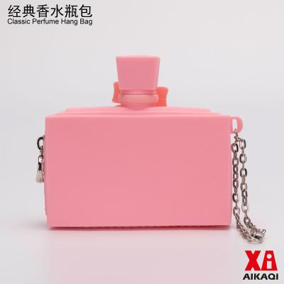 China Classic New Arrival Silicone Perfume Bottle Shape Blow Bag Silicone Money Purse For Lovely Coin Pouch For Girls Zipper Coin Purse for sale