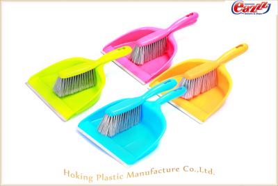 China Deluxe Dustpan And Brush Set With TRP Finishing Pan Edge for sale