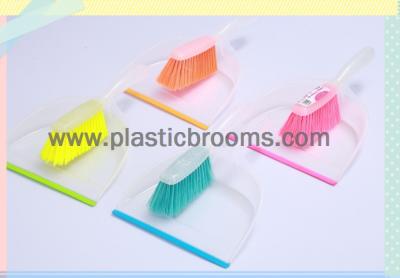 China Plastic Long Handled Dustpan and Broom Set With Stiff Bristle for sale