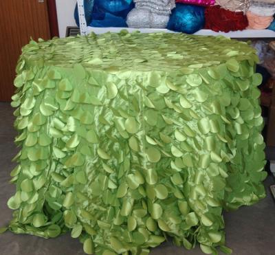 China Oilproof Customized Color Round Petal Taffeta Wedding Table Cloth for sale