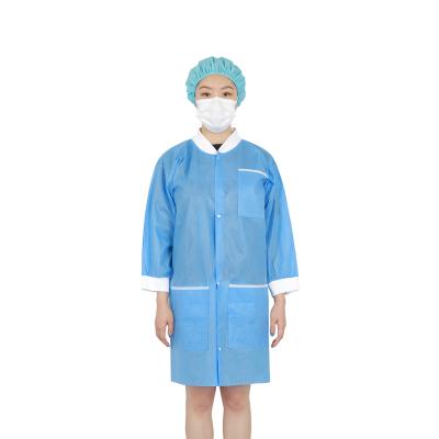 China Effectively Block Dust And Liquid Lab Harmful Splashing Disposable Waterproof Nonwoven Coat For One Time Use Lab Doctor Coats for sale