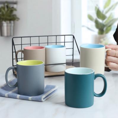 China Wholesale Non-Inverted Ceramic Non-Inverted Nordic Mug OEM Luster Porcelain Double Color Custom Chinese Coffee Mug With Handle for sale