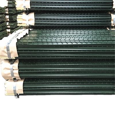 China ECO FRIENDLY Green Painted T Fence Post for sale