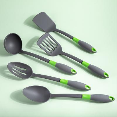 China Viable Free Heat Resistant Cooking Tools 5PCS BPA Free Nylon Home and Kitchen Utensils Sets for sale