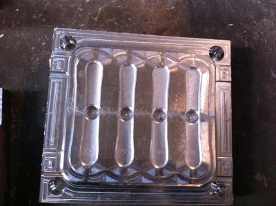 China plastic broom brush head injection mold ,2 cavities 4cavities 6cavities for sale