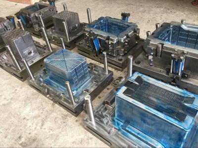 China 10kg Capacity Plastic Fruit Basket Making Machine / Hot Runner Plastic Basket Mold for sale