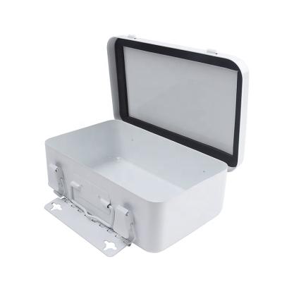 中国 Wholesale Medical First Aid Kit Wall Mounted Empty Box Roadside Car Factory First Aid Kit Made of Steel Portable Emergency First Aid Box 販売のため