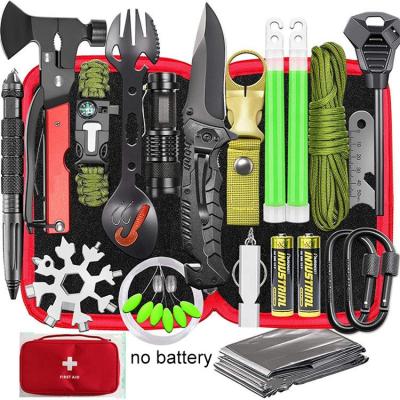 China Multifunctional Outdoor Camping Survival Kit Bag Military Tactical Survival Kit Outdoor Emergency Survival First Aid Rise Travel Kit à venda