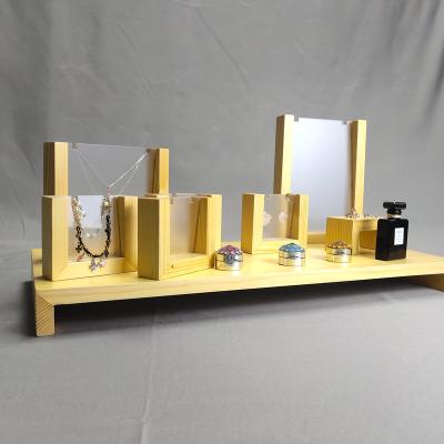 China Handmade Customized Natural Color Acrylic Wooden Jewelry Display Stand Set for sale