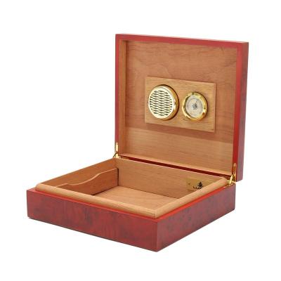 China Custom Made High Gloss Wholesale Hot Selling Cedar Humidor Solid Wood Wooden Cigar Box for sale