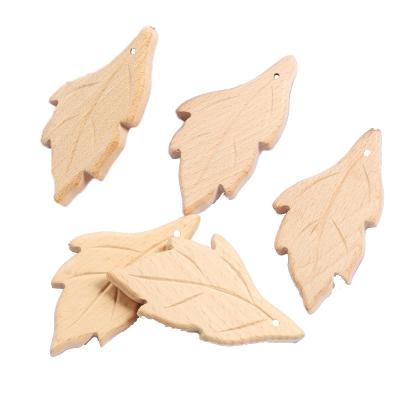 China Soft Toy Baby Rattles Beech Wooden Leaf Teether Bracelet Toys for Newborns Baby Montessori Gym Wooden Toys for sale