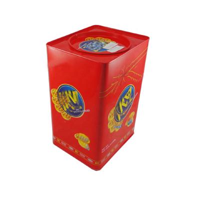 China Large Food Tall Cookies Packaging Boxes Metal Cookie Snacks Large Tin Box for sale