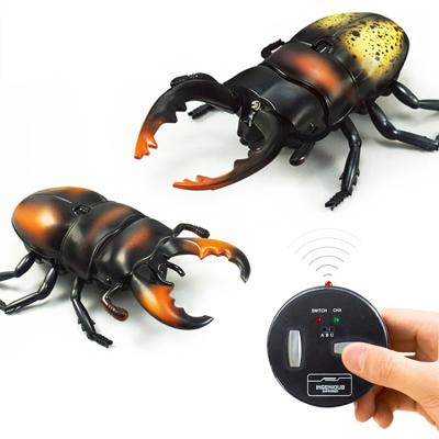 China Funny Realistic Toy Infrared Remote Control Simulation Insect Plastic Animal Toys For Children 21*16.5*5.1cm for sale