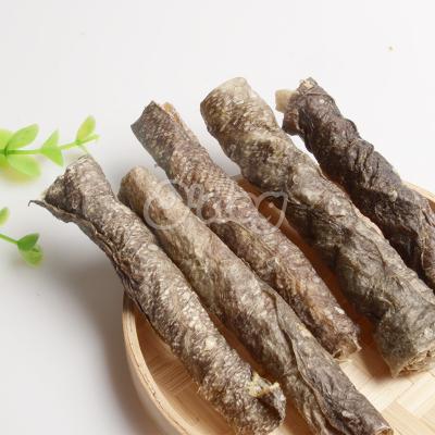 China Nature 100% Viable Wild Salmon Fishskin Wholesale High Protein Dog Snacks Fishskin Treats For Dog for sale